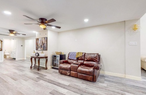 Quinlan House | Lake Tawakoni Thrill Main
