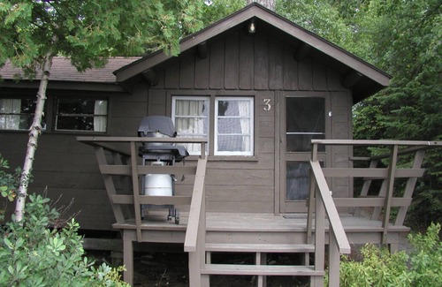Temagami Resort | Lake Temagami Cottage Rentals - Cottage #3 - Pinewood
