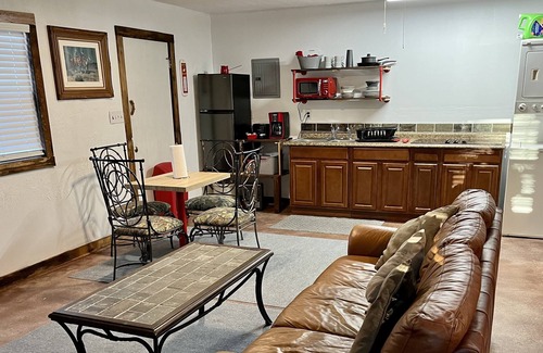 Mead Cottage | Lake Texoma, Choctaw Casino