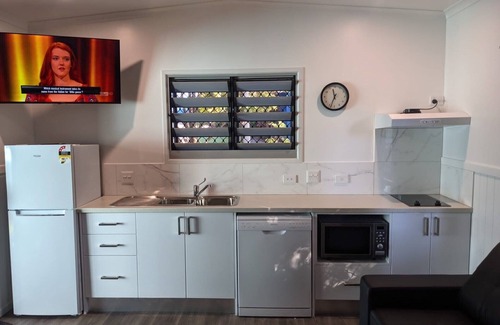 Tinaroo RV Rental | Lake Tinaroo Holiday Park