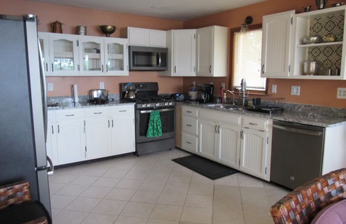 Belleville House | Lakefront home on 1.6 acres