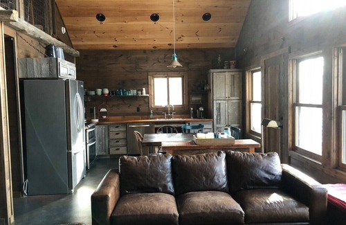 Cook Cabin | Lake Vermilion Private Cabin with Resort Amenities — Great for a Family Getaway