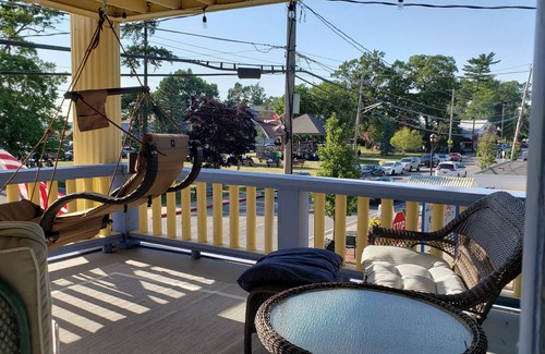 Sylvan Beach Apartment | Lake View apartment in the middle of Sylvan Beach