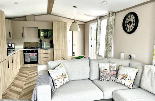 Fence Cabin | Lake View at Pendle View Holiday Park BB7 4DH
