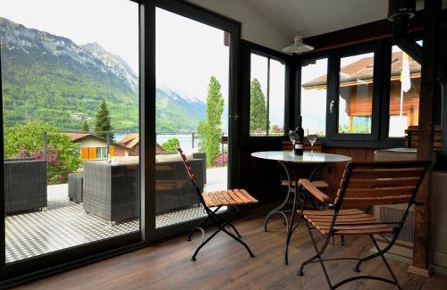 Boenigen Ski Chalet | Lake View Chalet