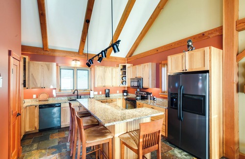 St. Albans House | Lake View Champlain Home w/Hot Tub & Sauna!