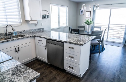 Harbor Village Condo | Lake View Condo in Bear Lake