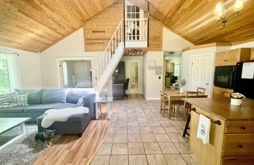 Silver Sands Cottage | Lake View Cottage w/dock on LAKE ISLE AB -kayak & canoe, fireplace, 45min to Edm