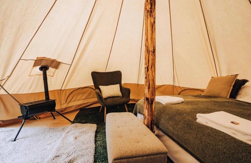 Selfoss House | Lake View Cozy Tents