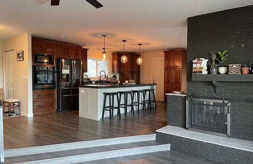 Rapid City House | Lake View Home near downtown and the black hills
