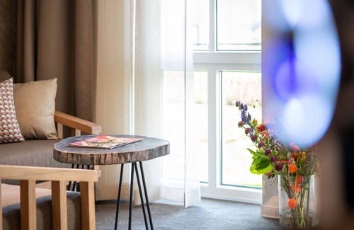 Thorn Hotel | Lake View Hotel Room 2p