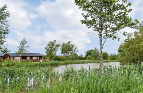 Crewe Cottage | Lake View Lodge - UK39031