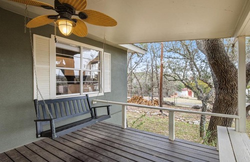 Spicewood House | Lake View Memories