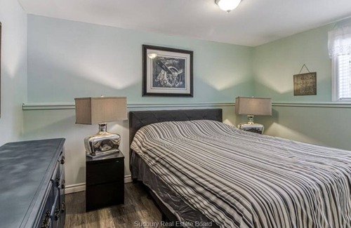 Manitoulin District Apartment | Lake View Monthly Summer Rental Home 2 + 2 Bdrm/ 2 bath+ Den + Yoga Gym Room