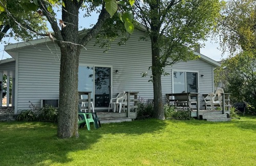 Lake City House | Lake View Motel & Gift Shop - Lakeview King