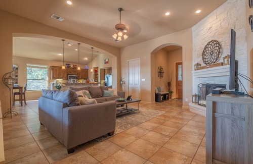 Canyon Lake House | Lake View Oasis - Lake & Boat Ramps OPEN; Rivers for floating & fishing safe too
