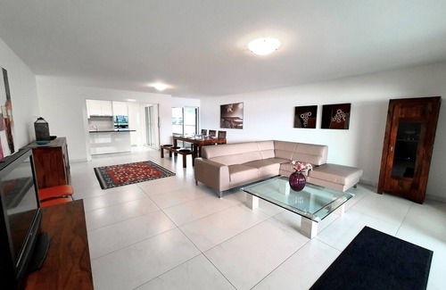 Locarno Apartment | Lake View Penthouse 701