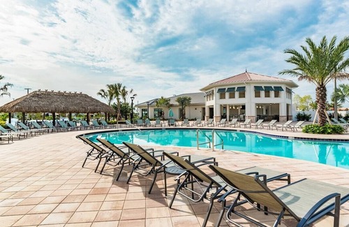 Bay Lake House | Lake View/Private pool and Spa/3 miles to Disney/Inc Resort Amenities/Wifi