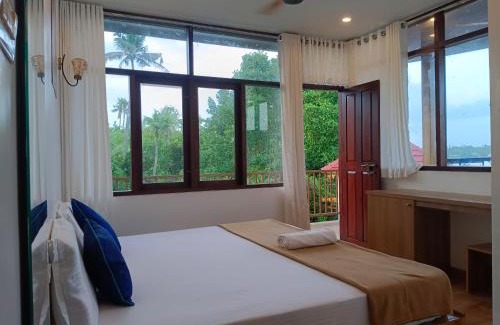 Kuzhuppilly Resort | Lake view Resort cherai