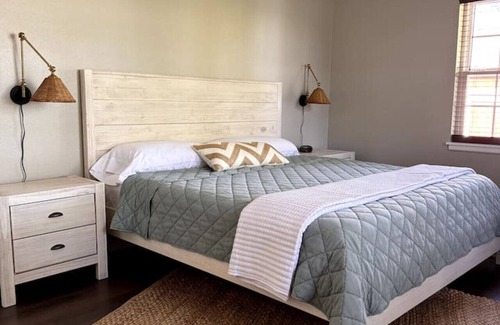 Russellville House | Lake View Retreat on Beautiful Lake Dardanelle