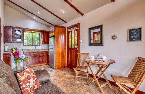 Tronadora Apartment | Lake views, 2nd Fl Apt. Communal Pool & Clubhouse!