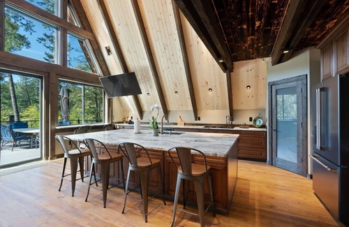 Coeur d'Alene House | Lake Views At Rockford Bay - The CDA-frame