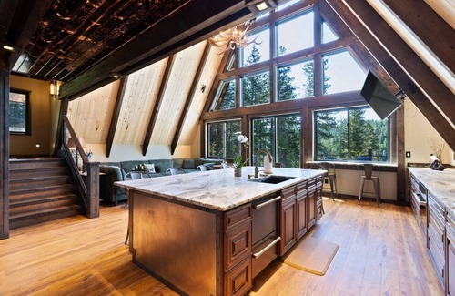 Coeur d'Alene House | Lake Views At Rockford Bay - The CDA-frame