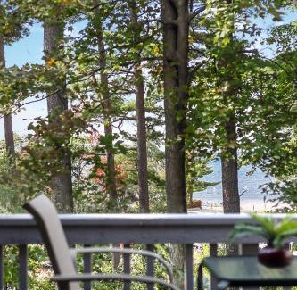 Acme Apartment | Lake Views at The Shores Great Location