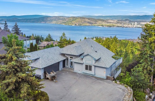 West Kelowna Estates House | Lake Views Beach Suite - 6 min to downtown Kelowna