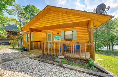 Arrow Point House | Lake Views Table Rock Lake Retreat with Fenced Yard