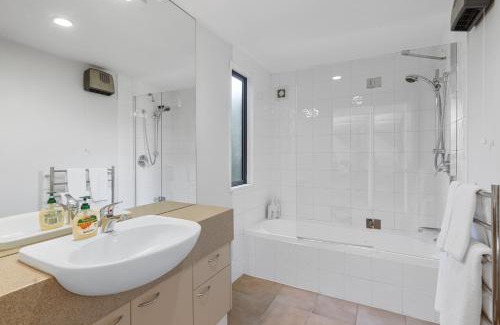 Hanmer Springs Villa | * LAKE VILLA 458 *