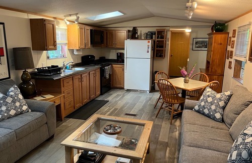 Greentown House | Lake Wallenpaupack Riverfront