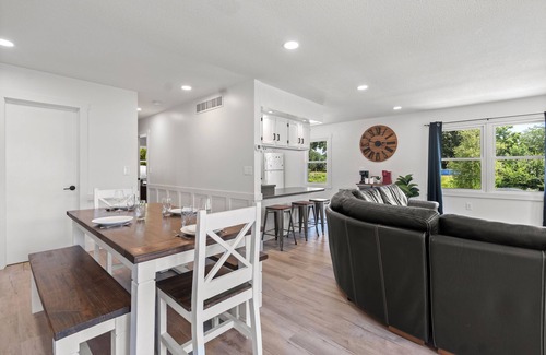 Enchanted Hills House | Lake Wawasee/HOT TUB/GAME ROOM/PONTOON RENTAL