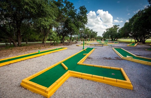 Lake Whitney Resort | Lake Whitney Camping Resort Cabin 1