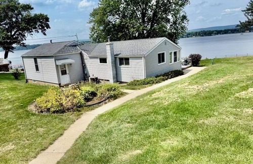 Lodi House | Lake WI Rental: Private Pier: Sunsets
