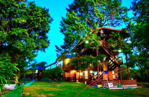 Weerawila Hotel | Lake Wind Resort and Restaurant