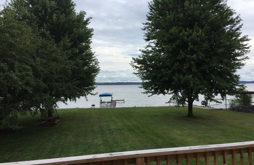 Fond du Lac House | Lake Winnebago Home.