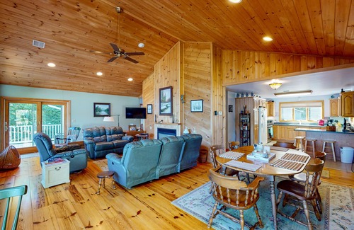 Moultonborough House | Lake Winnipesaukee Waterfront Vacation Rental in Moultonborough