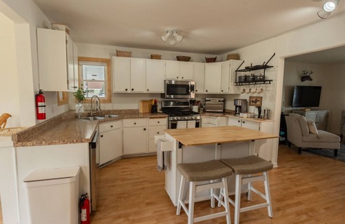 Chippewa Falls House | Lake Wissota Adventures