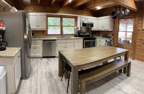 Rock Hill House | Lake Wylie log cabin with Pool and King bed!