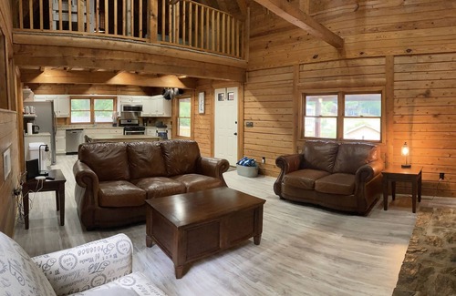 Rock Hill House | Lake Wylie log cabin with Pool and King bed!