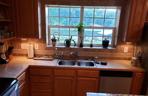 Dixie - Berryhill Apartment | Lake Wylie waterfront apartment with dock.