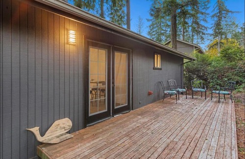 Lakebay House | Lakebay Cottage