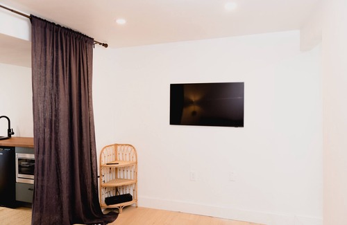 Cherry Valley Apartment | Lakecroft