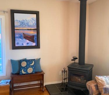 Lakefield House | Lakefield Cottage on Otonabee River