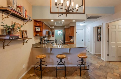 Lago Vista Condo | Lakefront 2 Bedroom Villa