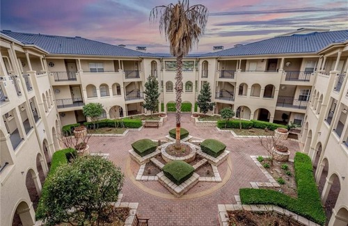 Lago Vista Condo | Lakefront 2 Bedroom Villa