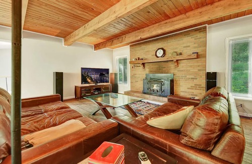 Andersonville Villa | Lakefront 3-bedroom 2-bath apartment on Norris Lake. Just minutes from Knoxville