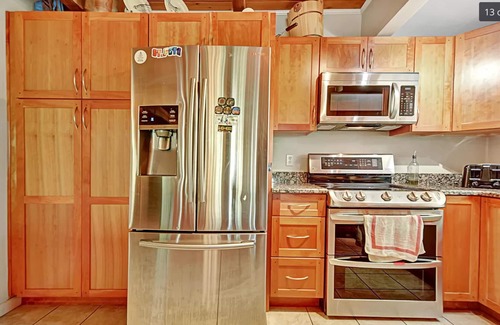 Andersonville Villa | Lakefront 3-bedroom 2-bath apartment on Norris Lake. Just minutes from Knoxville