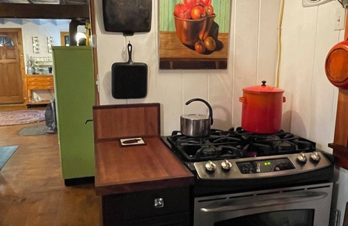 North Concord Cabin | Lakefront 3-bedroom Rustic Cabin in Ryegate, VT. Pet-Friendly!